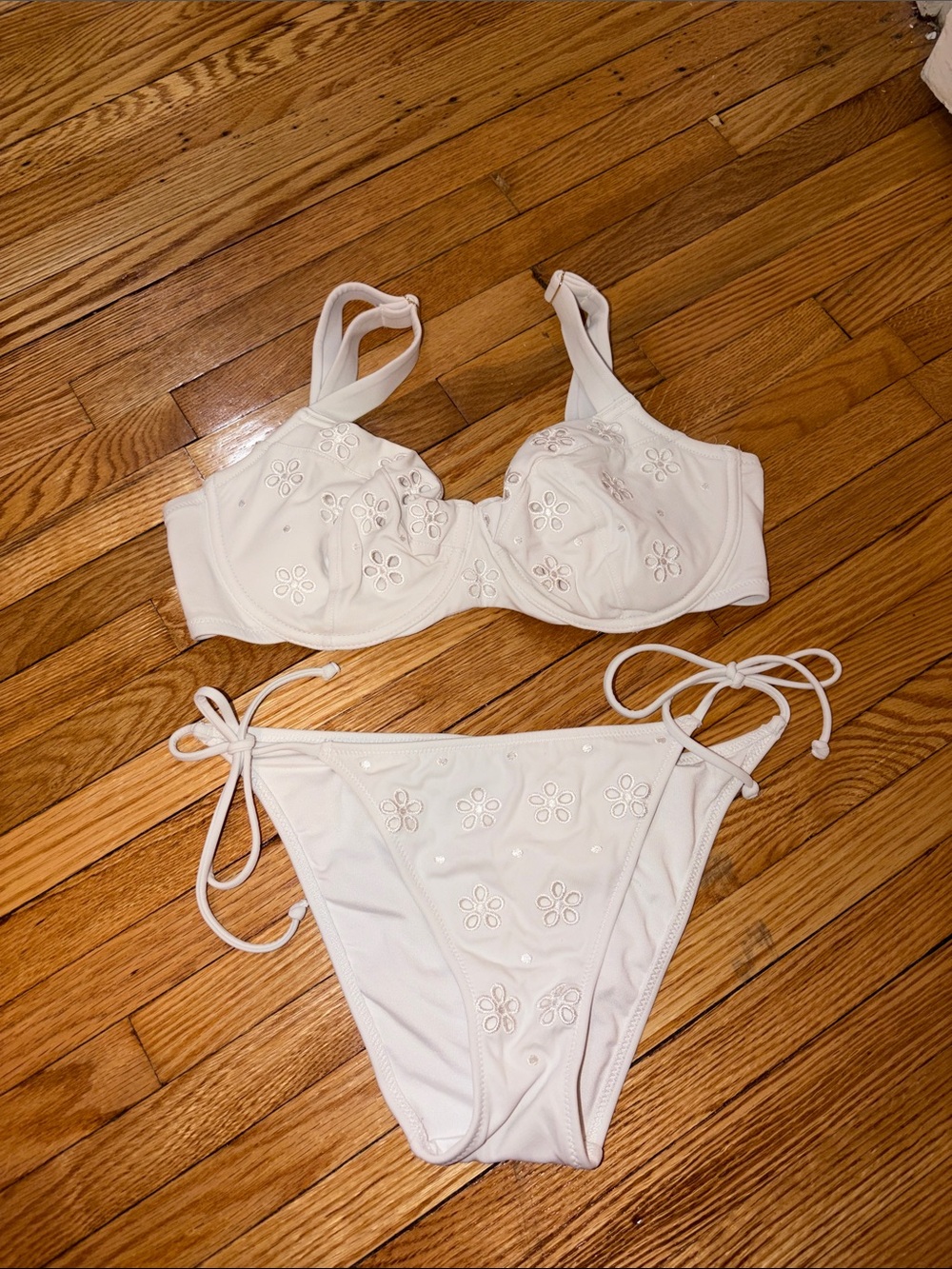 Victoria’s Secret Underwire Bikini